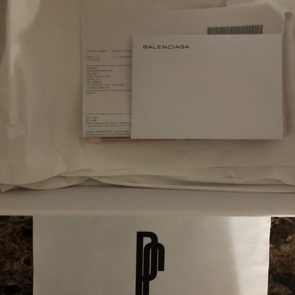 Balenciaga Shoe Box - Picture 5 of 5